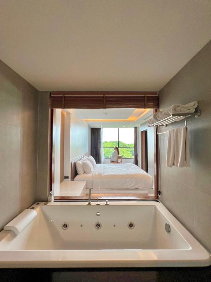 The Zense Boutique Hotel Phitsanulok Dış mekan fotoğraf
